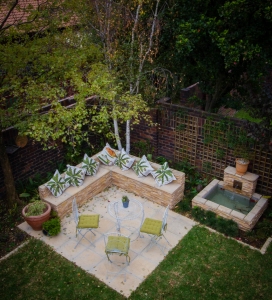 Landscaper | Garden Design | Fire Pit | Water Feature - The Friendly Plant
