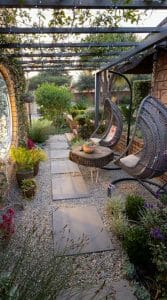 Are you looking for a landscaper? We design and install gardens in Roodepoort and the West Rand. Are you looking for a landscaper? We design and install gardens in Roodepoort and the West Rand.